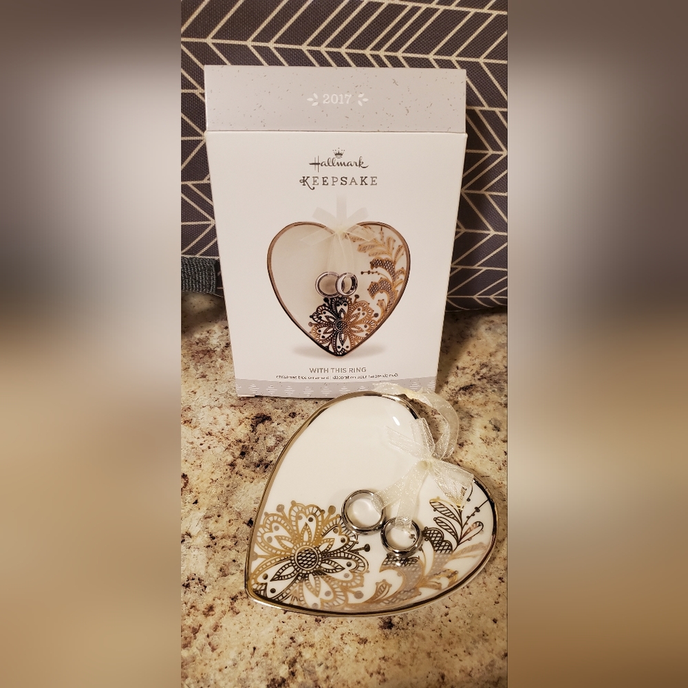 White and gold Wedding ornament